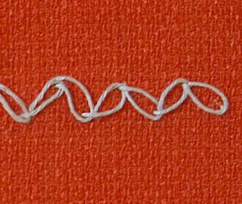 Zig Zag Chain Stitch